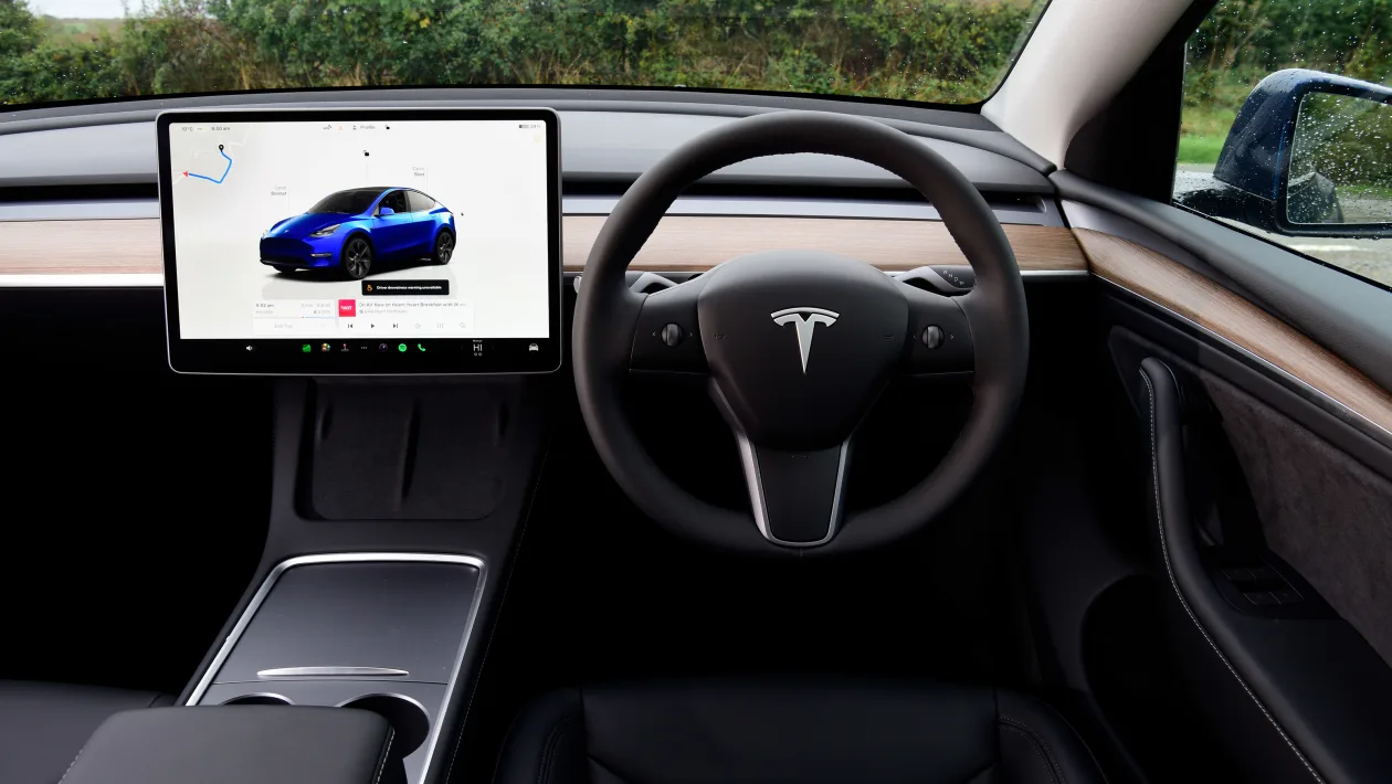 New Tesla Model Y Long Range RWD offers an impressive 373-mile range.